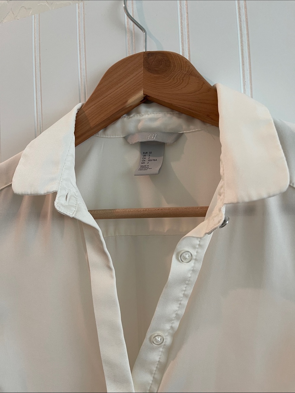 H&M button down blouse. - Picture 2 of 5